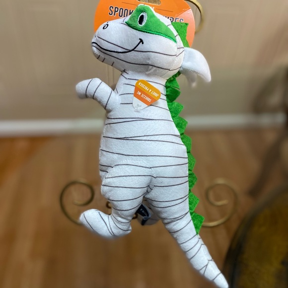 - Fringe Mommy Dinosaur Dog Toy With Squeaker. - Picture 10 of 10